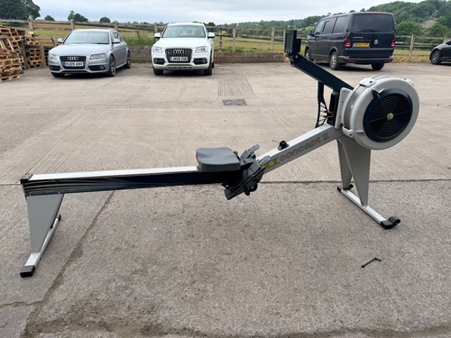 Concept indoor rower rowing - concept, e